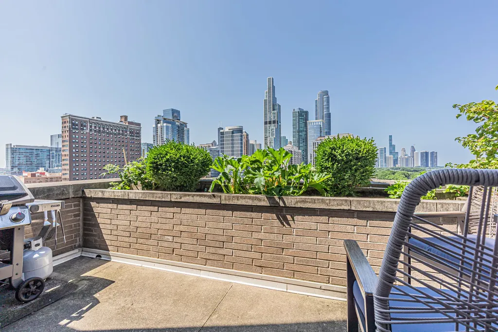 1515 South Prairie Avenue Chicago IL 60605