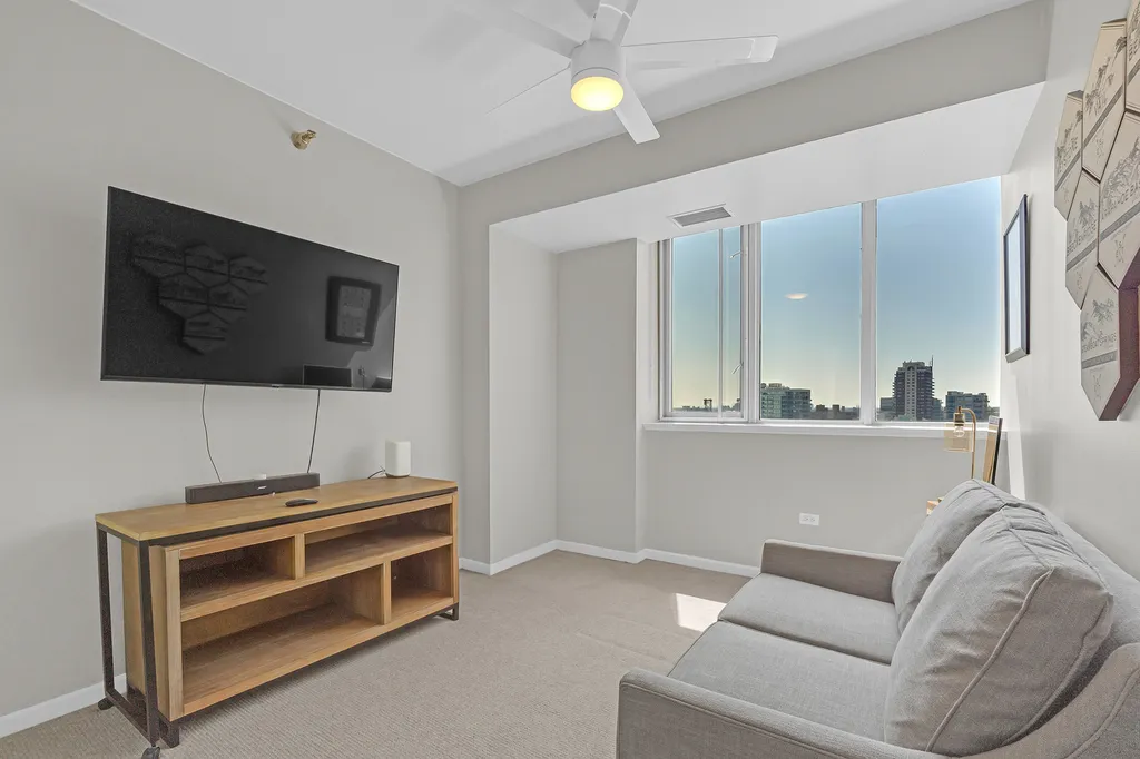 1515 South Prairie Avenue Chicago IL 60605