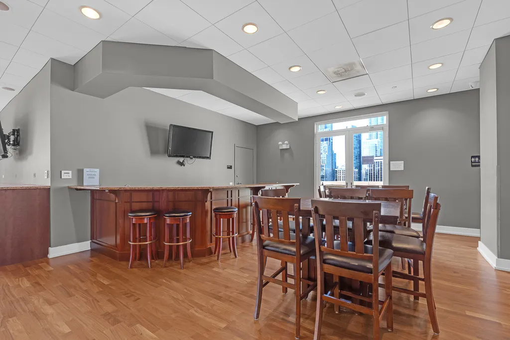 1515 South Prairie Avenue Chicago IL 60605