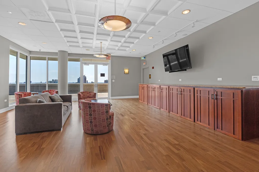 1515 South Prairie Avenue Chicago IL 60605