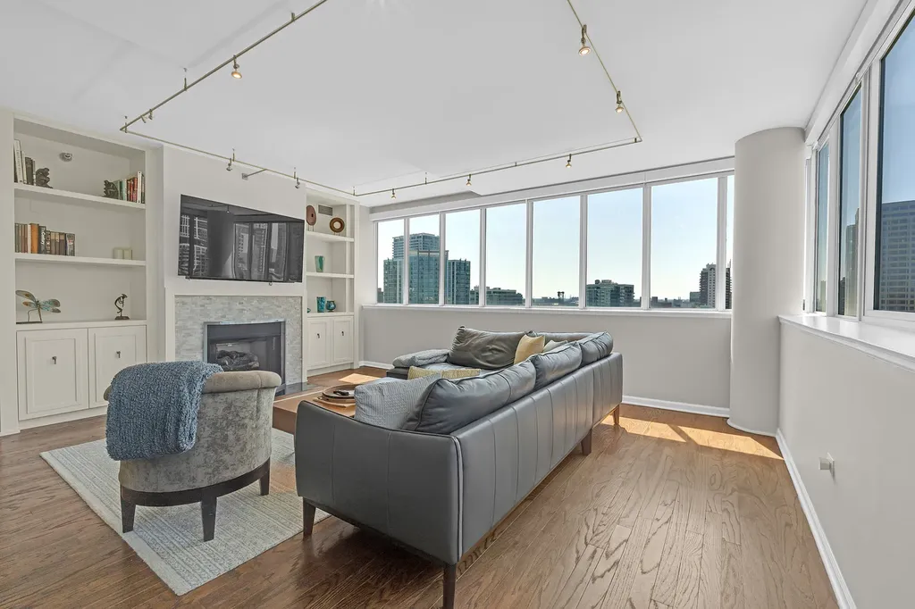 1515 South Prairie Avenue Chicago IL 60605