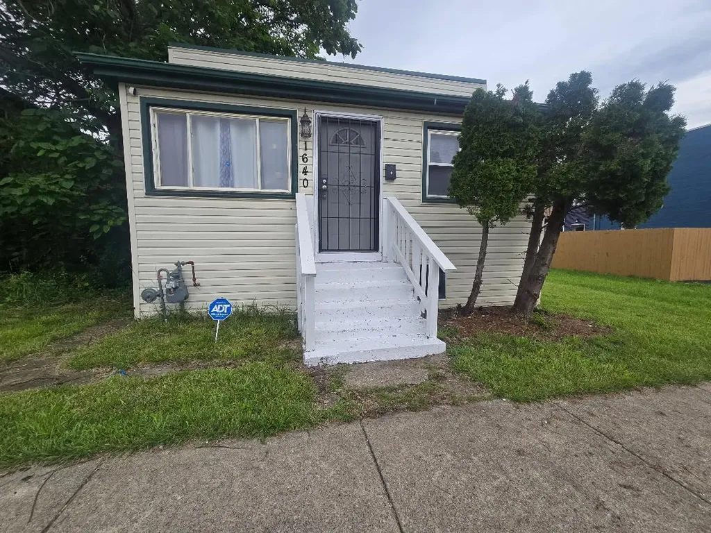 1640 Butler Street Chicago Heights IL 60411