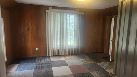 1518 9TH Avenue Rockford IL 61104