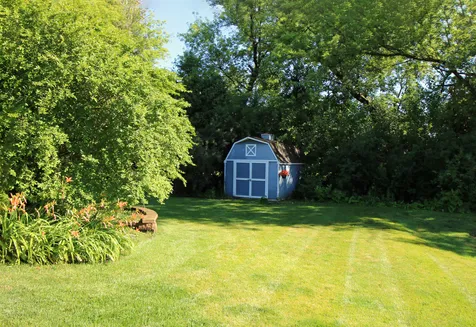 816 Paddock Lane Libertyville IL 60048