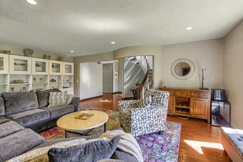 816 Paddock Lane Libertyville IL 60048