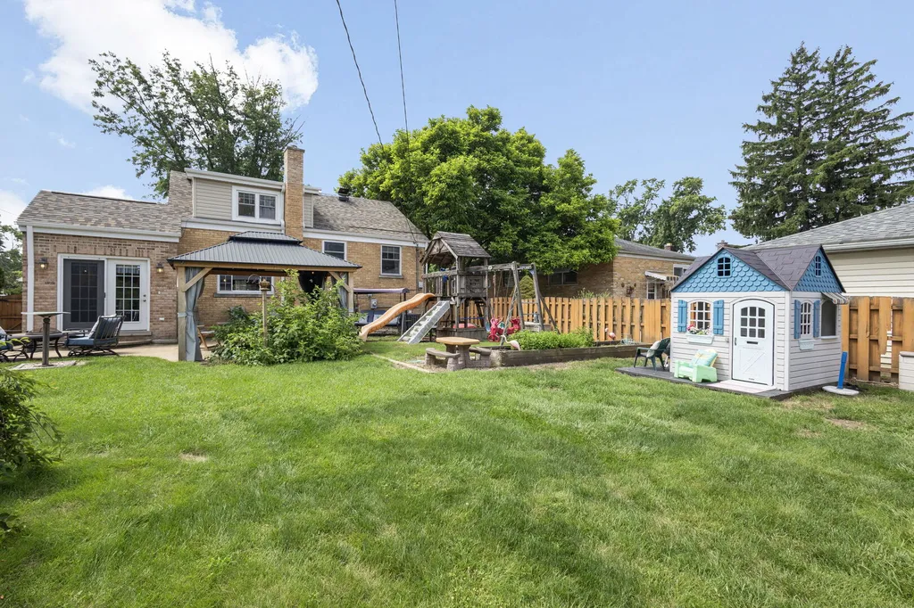 9024 30TH Street Brookfield IL 60513