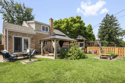 9024 30TH Street Brookfield IL 60513