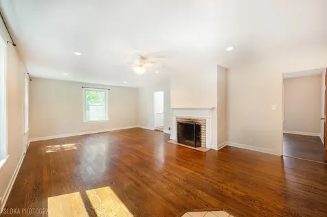 600 Garfield Avenue Lake Bluff IL 60044