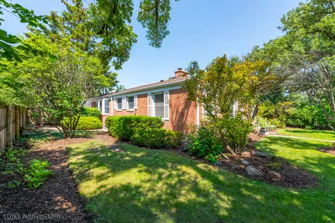 600 Garfield Avenue Lake Bluff IL 60044