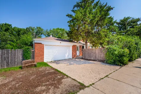 600 Garfield Avenue Lake Bluff IL 60044