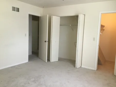 1132 Crimson Court Naperville IL 60564