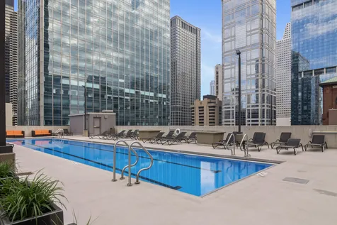 345 North La Salle Drive Chicago IL 60654