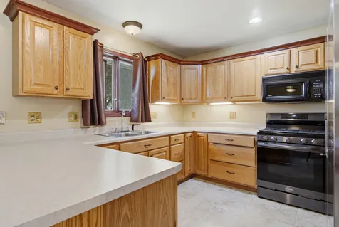 2004 West 4th Street Dixon IL 61021