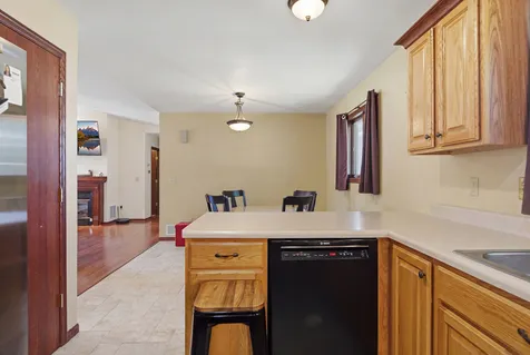2004 West 4th Street Dixon IL 61021