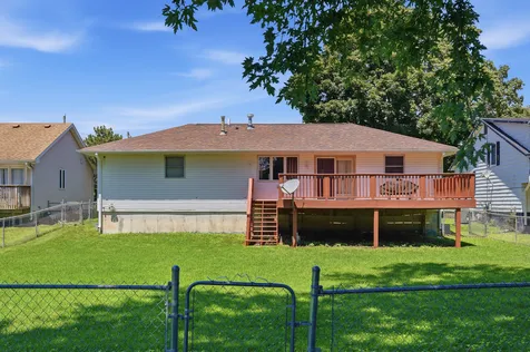 2004 West 4th Street Dixon IL 61021