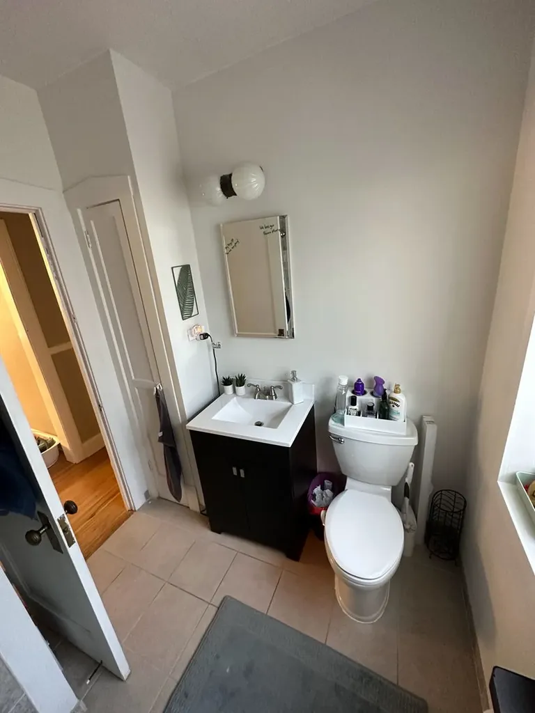 6150 West Thorndale Avenue Chicago IL 60646
