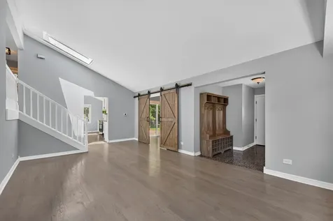 1100 North Lakeside Drive Palatine IL 60067