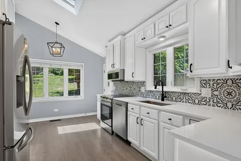 1100 North Lakeside Drive Palatine IL 60067
