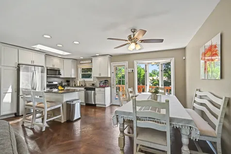 15329 Maple Drive Oak Forest IL 60452