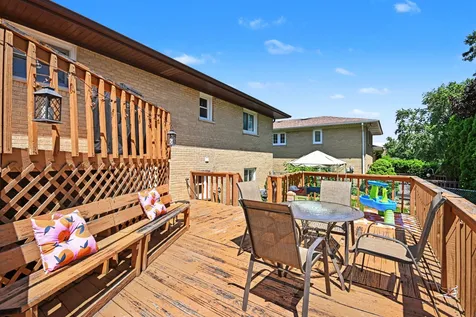 15329 Maple Drive Oak Forest IL 60452