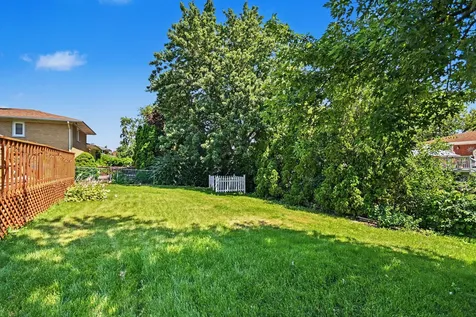 15329 Maple Drive Oak Forest IL 60452