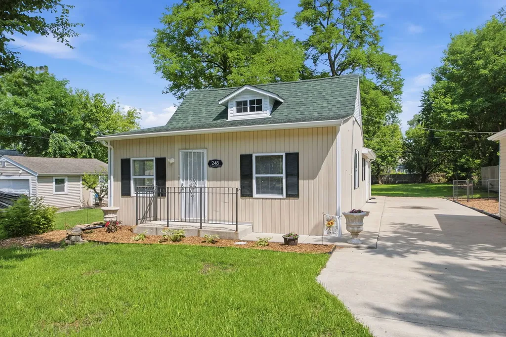 248 West Naperville Road Westmont IL 60559