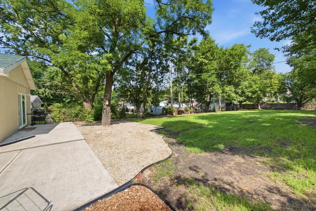 248 West Naperville Road Westmont IL 60559