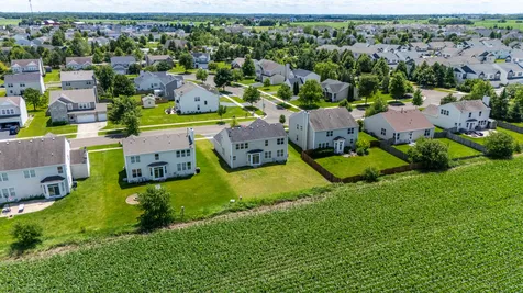4686 Plymouth Avenue Yorkville IL 60560