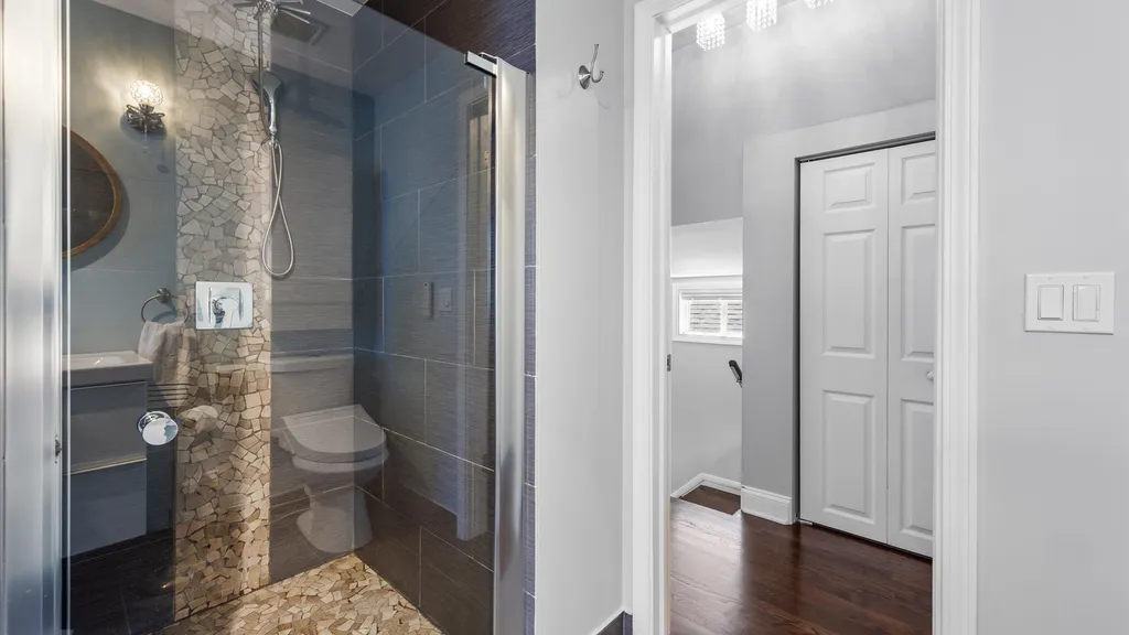 5818 West Byron Street Chicago IL 60634