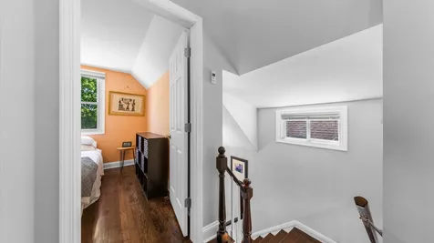 5818 West Byron Street Chicago IL 60634