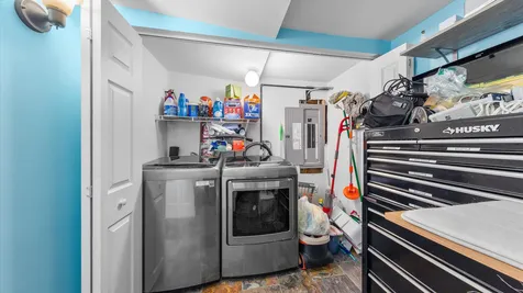 5818 West Byron Street Chicago IL 60634