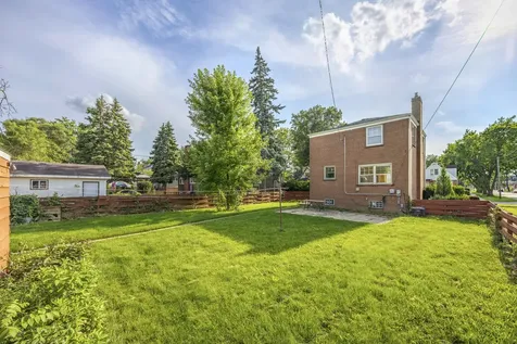 901 Manchester Avenue Westchester IL 60154