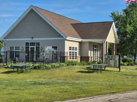 140 Lamplighter Poplar Grove IL 61065