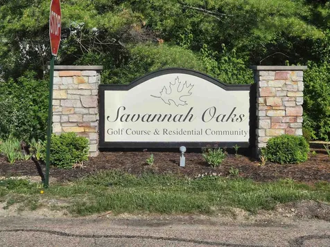 140 Lamplighter Poplar Grove IL 61065