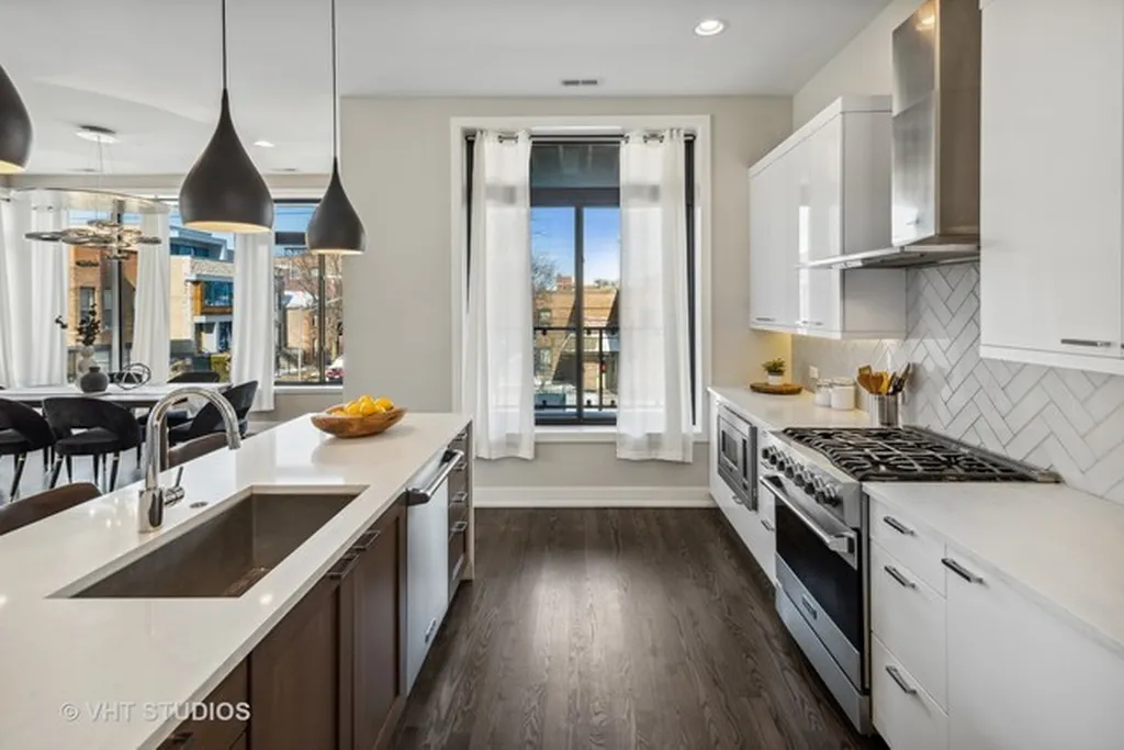 469 North Paulina Street Chicago IL 60622