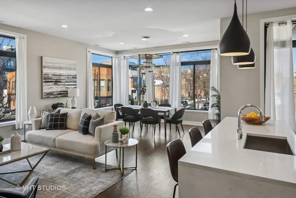 469 North Paulina Street Chicago IL 60622