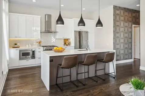 469 North Paulina Street Chicago IL 60622