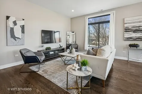 469 North Paulina Street Chicago IL 60622