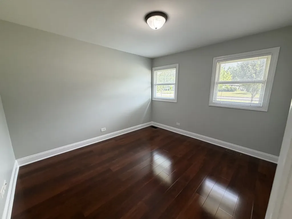 2204 Campbell Street Rolling Meadows IL 60008