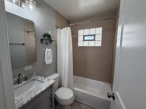 2204 Campbell Street Rolling Meadows IL 60008