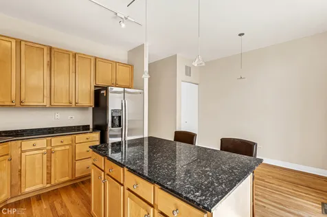 530 North Peoria Street Chicago IL 60642