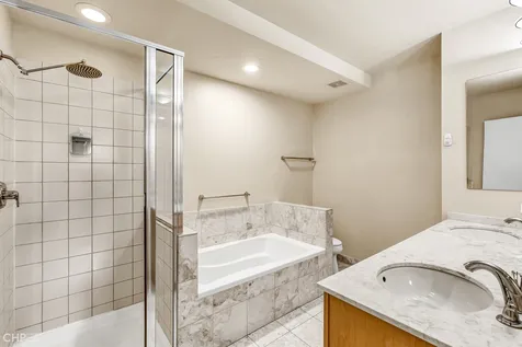 530 North Peoria Street Chicago IL 60642