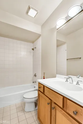 530 North Peoria Street Chicago IL 60642