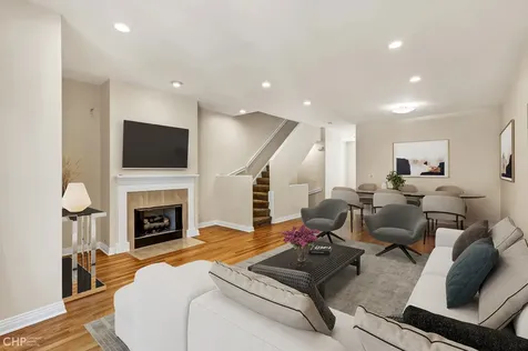 530 North Peoria Street Chicago IL 60642