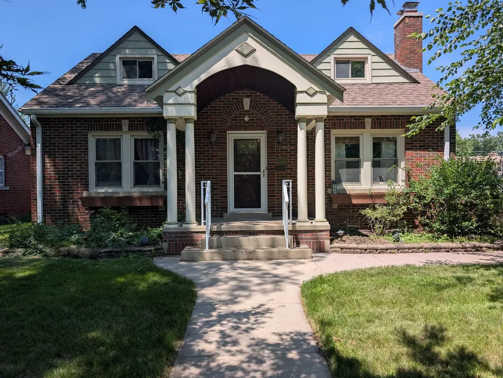 2915 24TH Avenue A Moline IL 61265