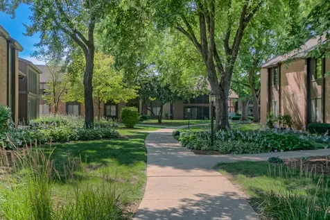 740 Saint Andrews Lane Crystal Lake IL 60014
