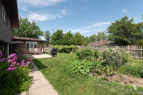 8140 West 91st Street Hickory Hills IL 60457