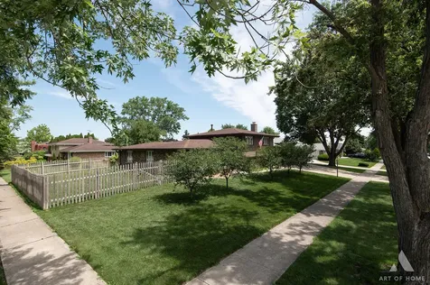 8140 West 91st Street Hickory Hills IL 60457