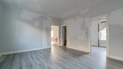 13351 South Baltimore Avenue Chicago IL 60633