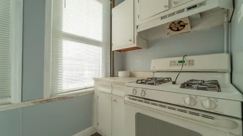 13351 South Baltimore Avenue Chicago IL 60633